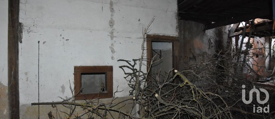 Maison de village T4 à Seiça de 188 m²