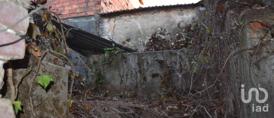 Maison de village T4 à Seiça de 188 m²