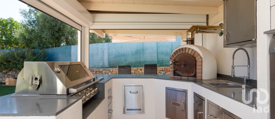 Moradia T4 em Loulé (São Clemente) de 270 m²