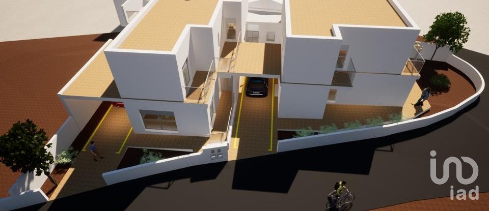 Maison T3 à Silveira de 190 m²