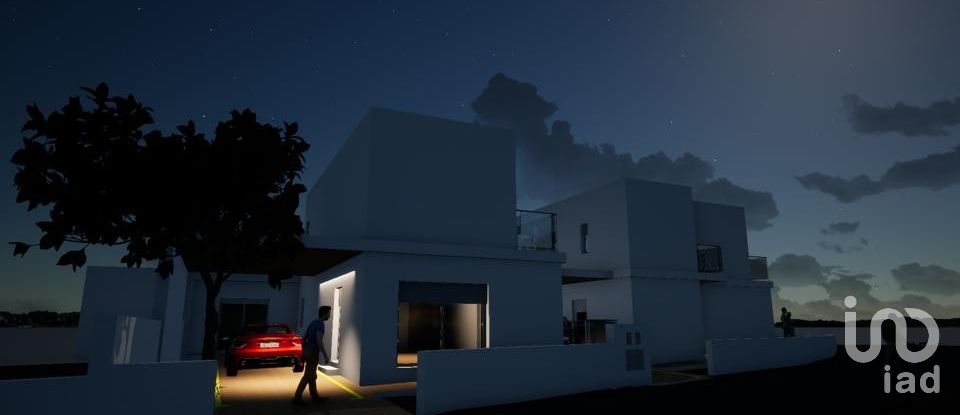 Maison T3 à Silveira de 190 m²