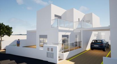 Maison T3 à Silveira de 190 m²