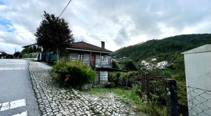 Maison T3 à Freixo de Cima e de Baixo de 120 m²