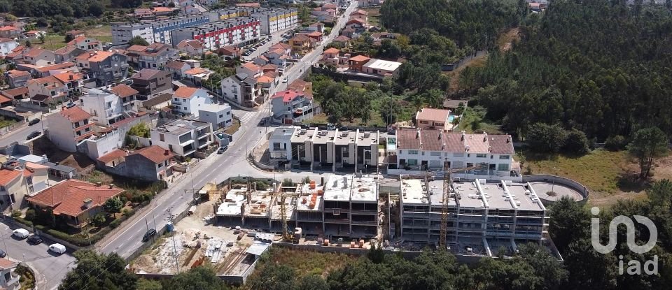 Lodge T3 in Fânzeres e São Pedro da Cova of 393 m²