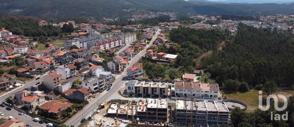 Lodge T3 in Fânzeres e São Pedro da Cova of 268 m²