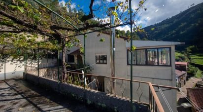 Maison de village T5 à Folques de 154 m²