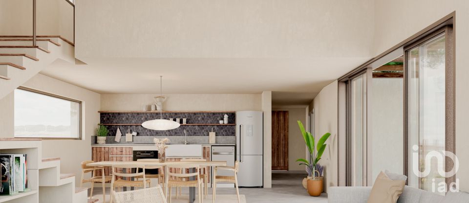 Casa T4 em Bensafrim e Barão de São João de 185 m²