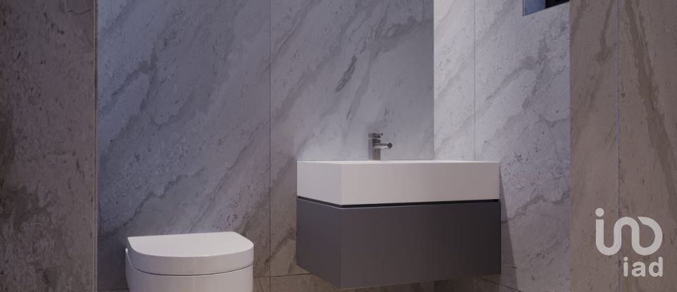 Moradia T3 em Encarnação de 189 m²