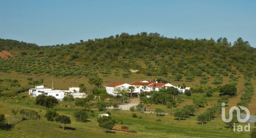 Farm T3 in Amieira E Alqueva of 322 m²
