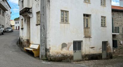 Maison T4 à Sobreira Formosa e Alvito da Beira de 127 m²