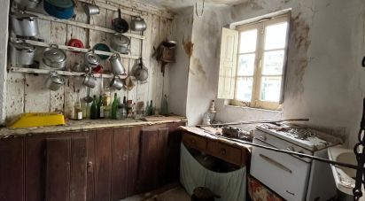 Maison T4 à Sobreira Formosa e Alvito da Beira de 127 m²