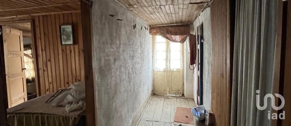 House T4 in Sobreira Formosa e Alvito da Beira of 127 m²