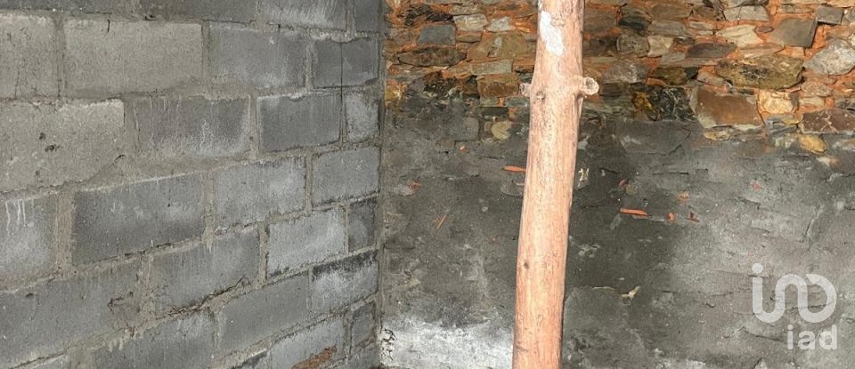 House T4 in Sobreira Formosa e Alvito da Beira of 127 m²