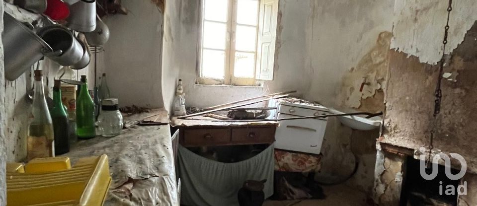 House T4 in Sobreira Formosa e Alvito da Beira of 127 m²