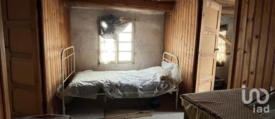 House T4 in Sobreira Formosa e Alvito da Beira of 127 m²