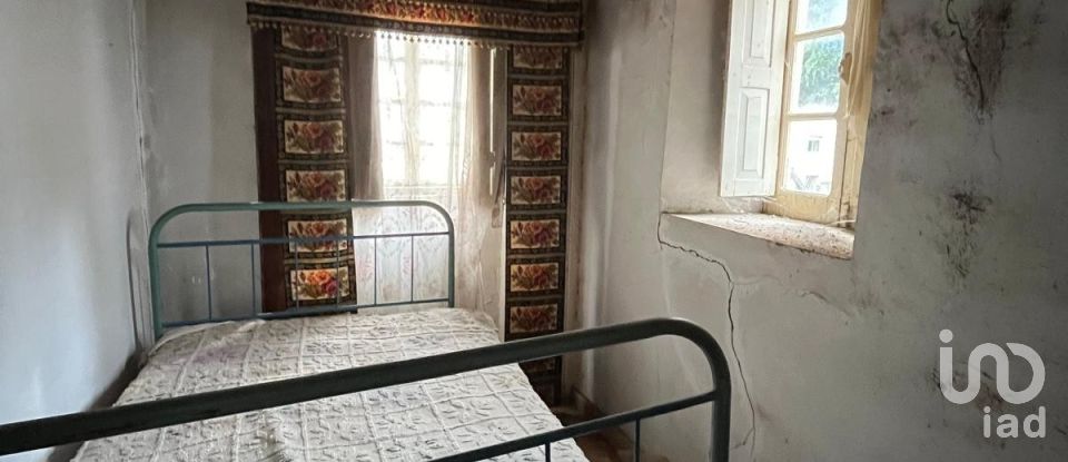 House T4 in Sobreira Formosa e Alvito da Beira of 127 m²