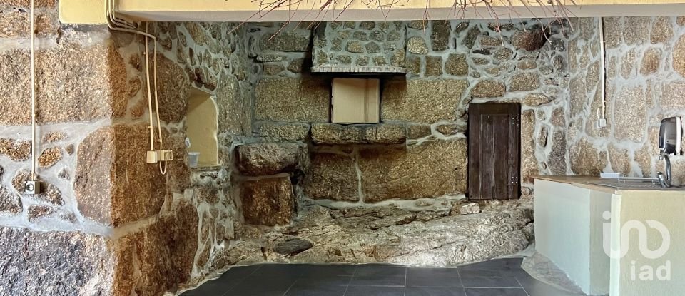 Quinta T9 em Belmonte e Colmeal da Torre de 1 003 m²