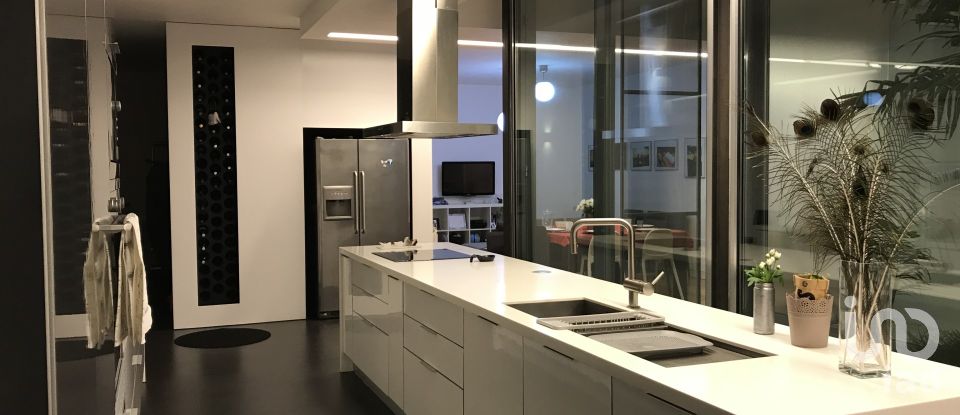 House T3 in Lagoa (Santa Cruz) of 439 m²