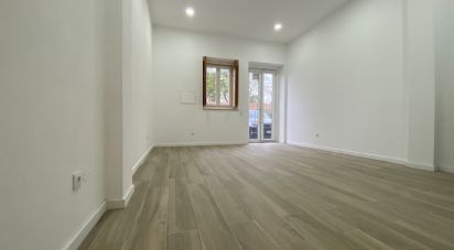 Boutique/Local commercial à Azeitão (São Lourenço e São Simão) de 66 m²