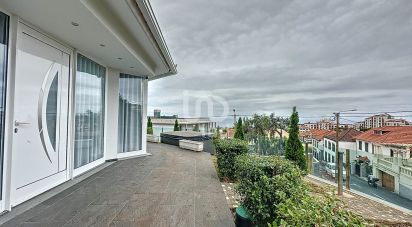 Maison T3 à Funchal (São Pedro) de 196 m²