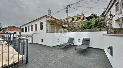 Maison T3 à Funchal (São Pedro) de 196 m²