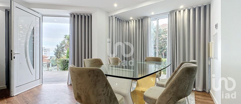 House T3 in Funchal (São Pedro) of 196 m²