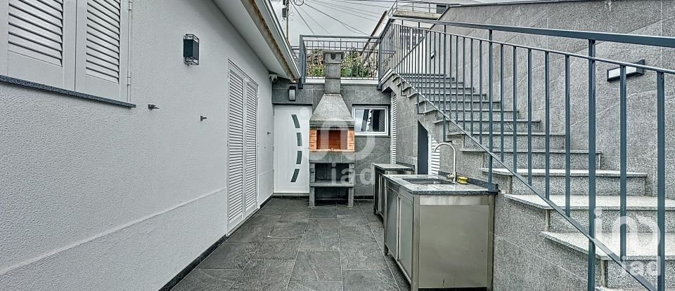 House T3 in Funchal (São Pedro) of 196 m²