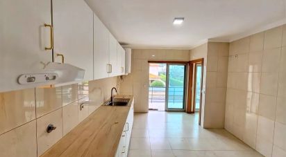 Apartment T3 in Sande Vila Nova E Sande São Clemente of 188 m²