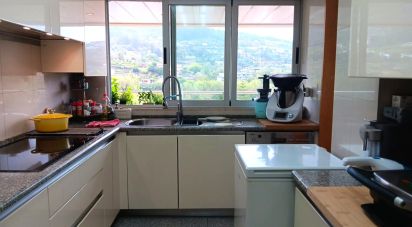 Appartement T3 à Costa de 138 m²