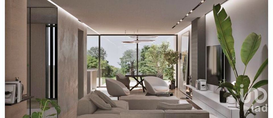 House T3 in Fânzeres e São Pedro da Cova of 195 m²