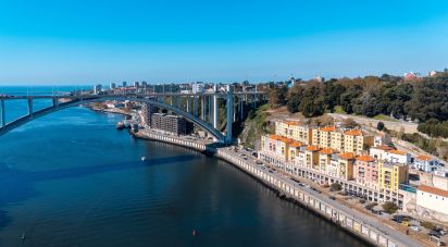 Duplex T2 à Lordelo Do Ouro E Massarelos de 125 m²