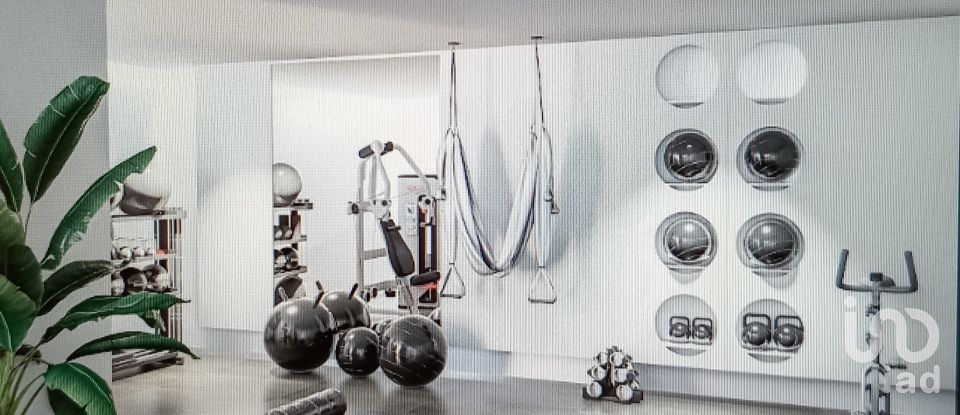 Moradia T4 em Faro (Sé e São Pedro) de 207 m²