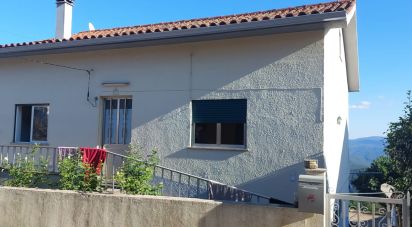 Maison T4 à Janeiro de Baixo de 180 m²