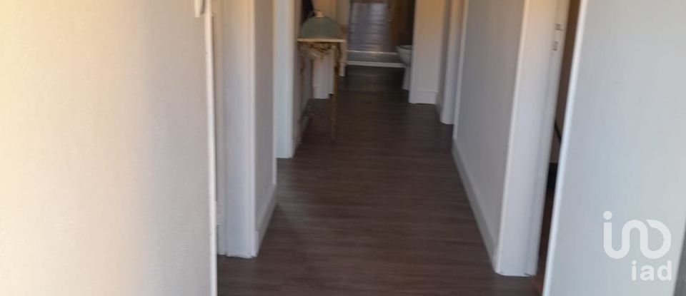 House T4 in Janeiro de Baixo of 180 m²