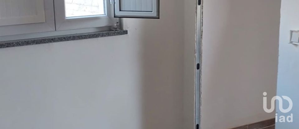 House T4 in Janeiro de Baixo of 180 m²