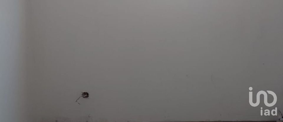 House T4 in Janeiro de Baixo of 180 m²