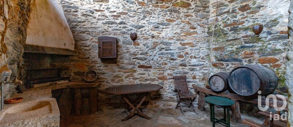 Moradia T3 em Arga (Baixo, Cima e São João) de 152 m²