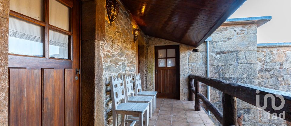 Moradia T3 em Arga (Baixo, Cima e São João) de 152 m²