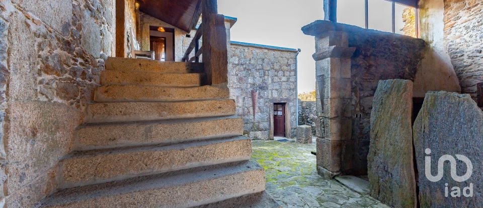 Moradia T3 em Arga (Baixo, Cima e São João) de 152 m²