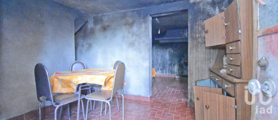 Moradia T2 em São Miguel, Santa Eufémia e Rabaçal de 262 m²