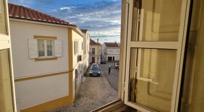 Bâtiment à Alter do Chão de 255 m²