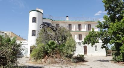 Bâtiment à Luz de Tavira e Santo Estêvão de 437 m²
