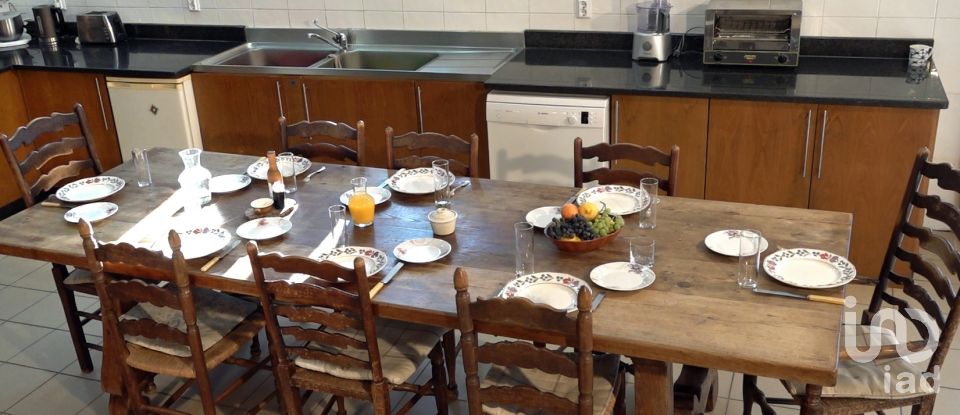 Farm T11 in Parada de Gonta of 800 m²