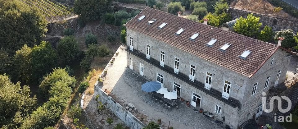 Farm T11 in Parada de Gonta of 800 m²