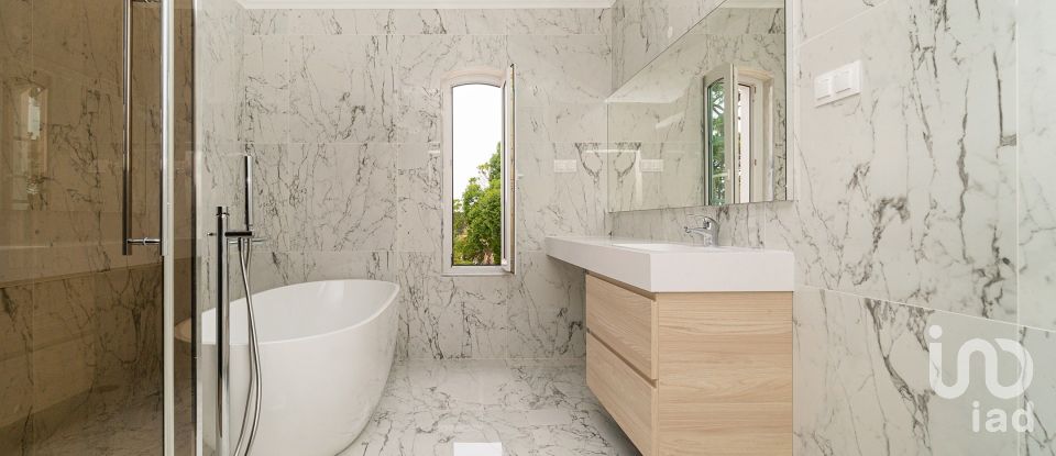 House T6 in Amoreira of 564 m²