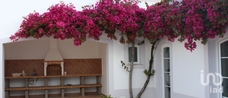 House T6 in Amoreira of 564 m²