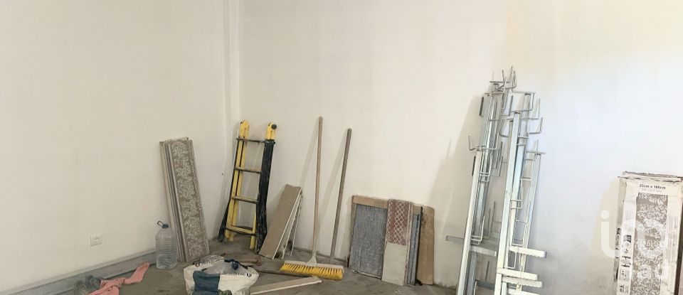 Lodge T4 in Santarém (Marvila), Santa Iria Da Ribeira De Santarém, Santarém (São Salvador) E Santarém (São Nicolau) of 508 m²