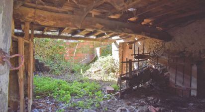 Maison de village T2 à Vila Nova de 200 m²