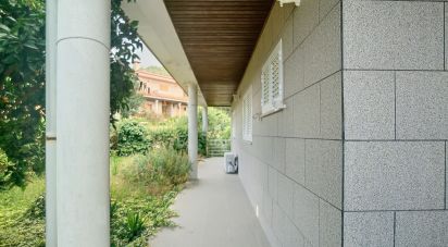 Moradia T4 em Valpedre de 415 m²