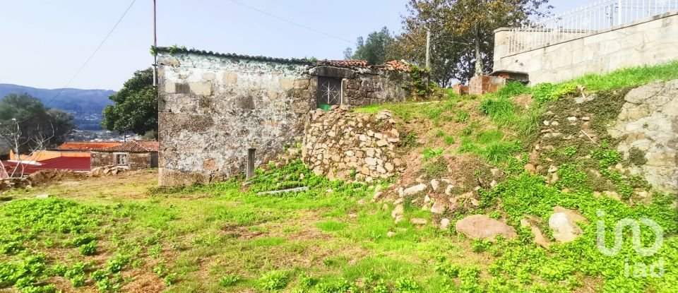 Moradia T3 em Vilela, São Cosme e São Damião e Sá de 597 m²